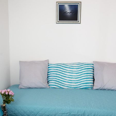 Apartments By The Sea Brela, Makarska - 11821 Δωμάτιο φωτογραφία