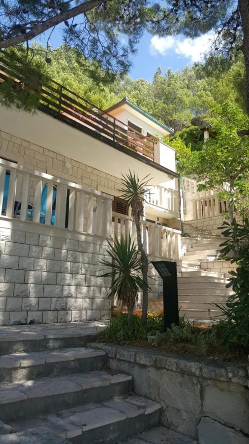 Apartments By The Sea Brela, Makarska - 11821 Εξωτερικό φωτογραφία