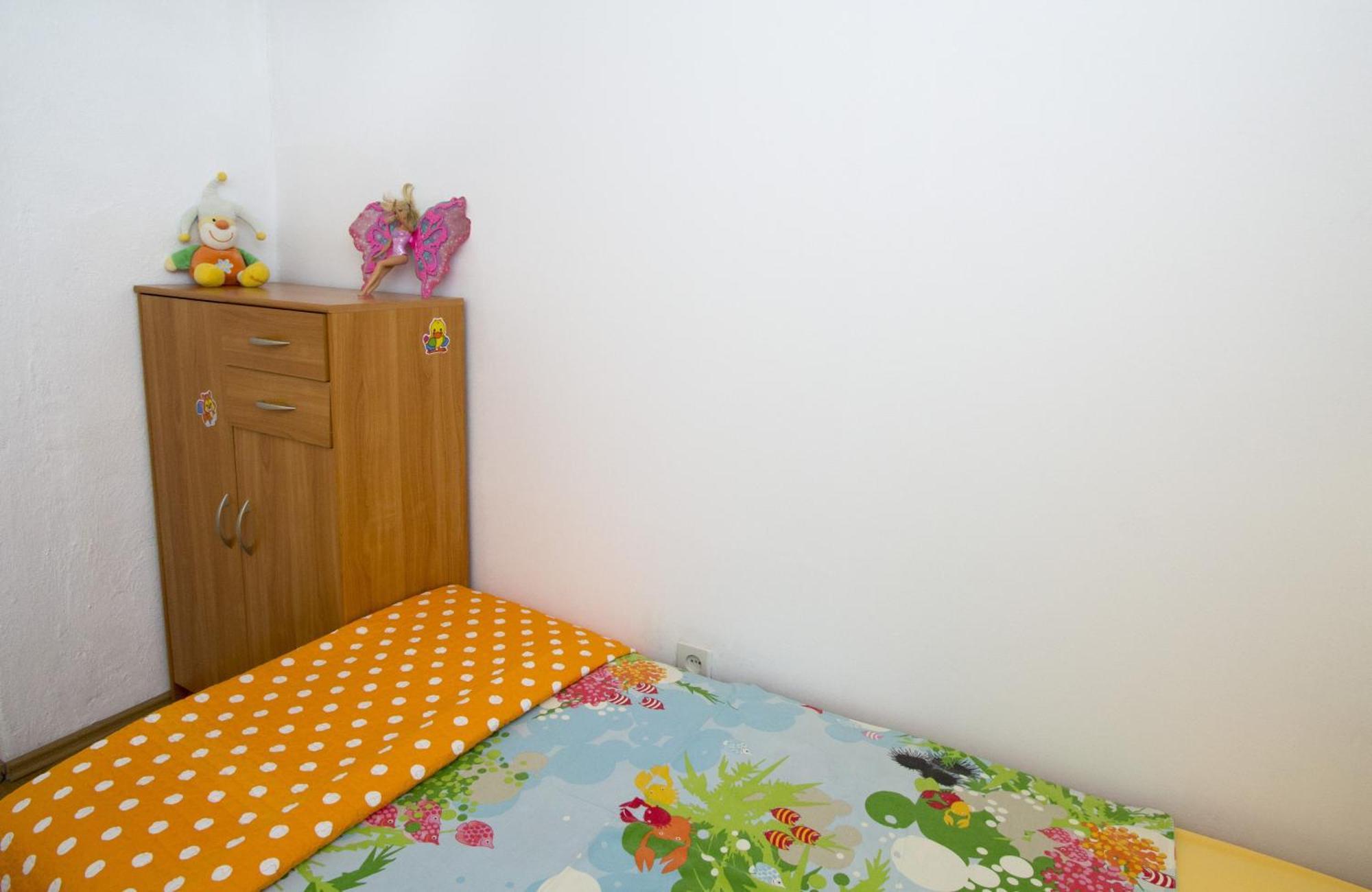 Apartments By The Sea Brela, Makarska - 11821 Δωμάτιο φωτογραφία