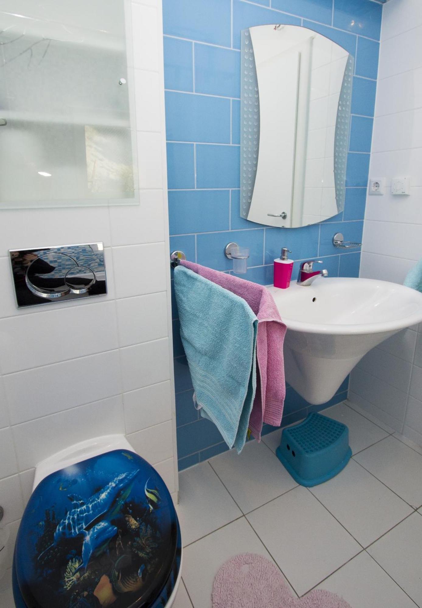 Apartments By The Sea Brela, Makarska - 11821 Δωμάτιο φωτογραφία
